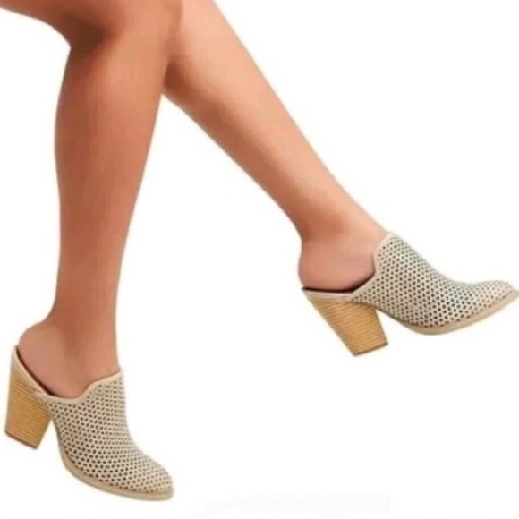 DV by Dolce Vita Shoes - DV DOLCE VITA Kenlie Mule